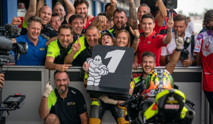 Marco Bezzecchi Se Luci En Su Primera Pole En Motogp Campeones