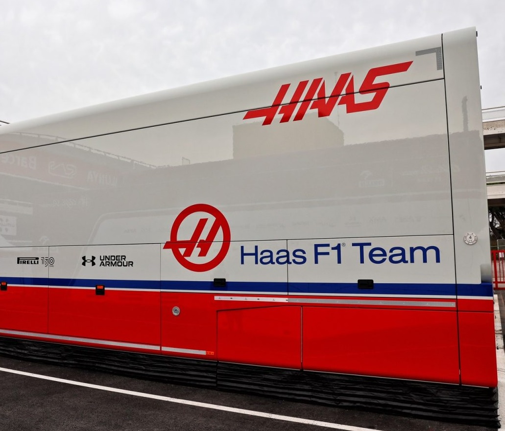 Haas no estaría en el primer dìa de test de Bahrein