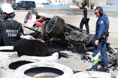 Toyota evalúa cambiar el chasis dañado de Sebring