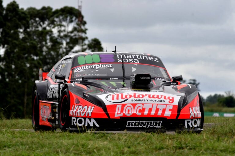 Canapino larga primero la final de TC en C. del Uruguay