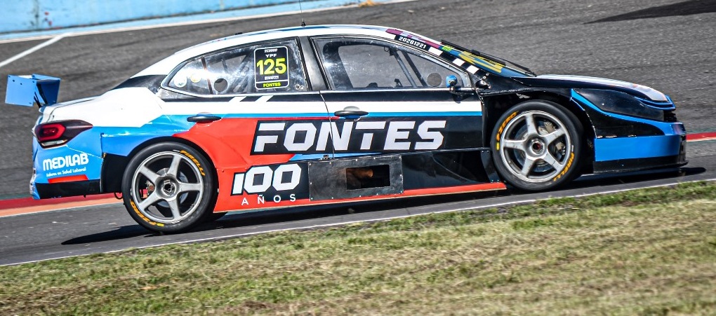 Cyro Fontes ganó en Bahía Blanca el Sprint de TC2000 Series