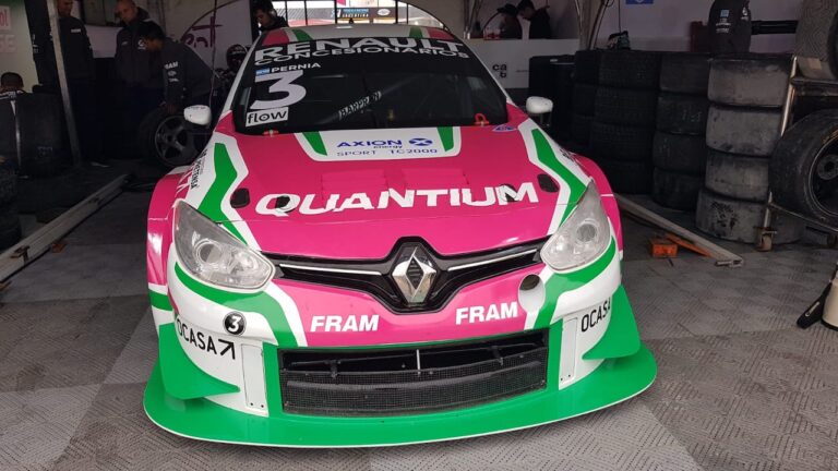 Leonel Pernía encabezó el entrenamiento de TC2000