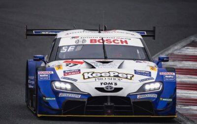 Sacha Fenestraz corrió en SuperGT japonés