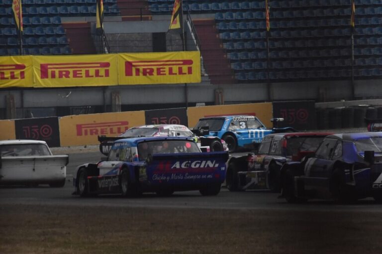 Este fin de semana, las clases A y B junto a la división Procar2000 correrán en el Circuito Nº8 del autódromo de Buenos Aires.