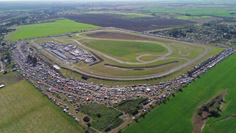 El TC celebra las Bodas de Plata con Paraná