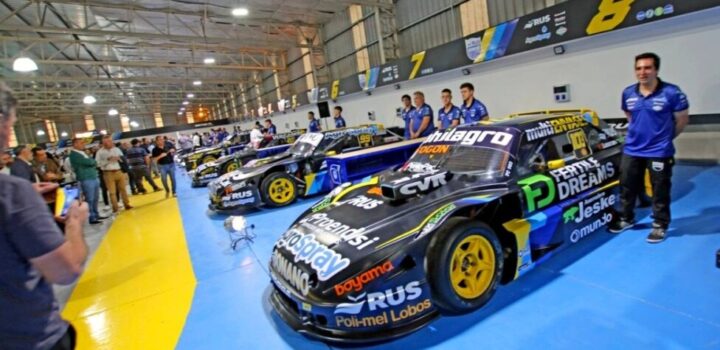 Un taller completo de autos de fórmula y TC | Campeones
