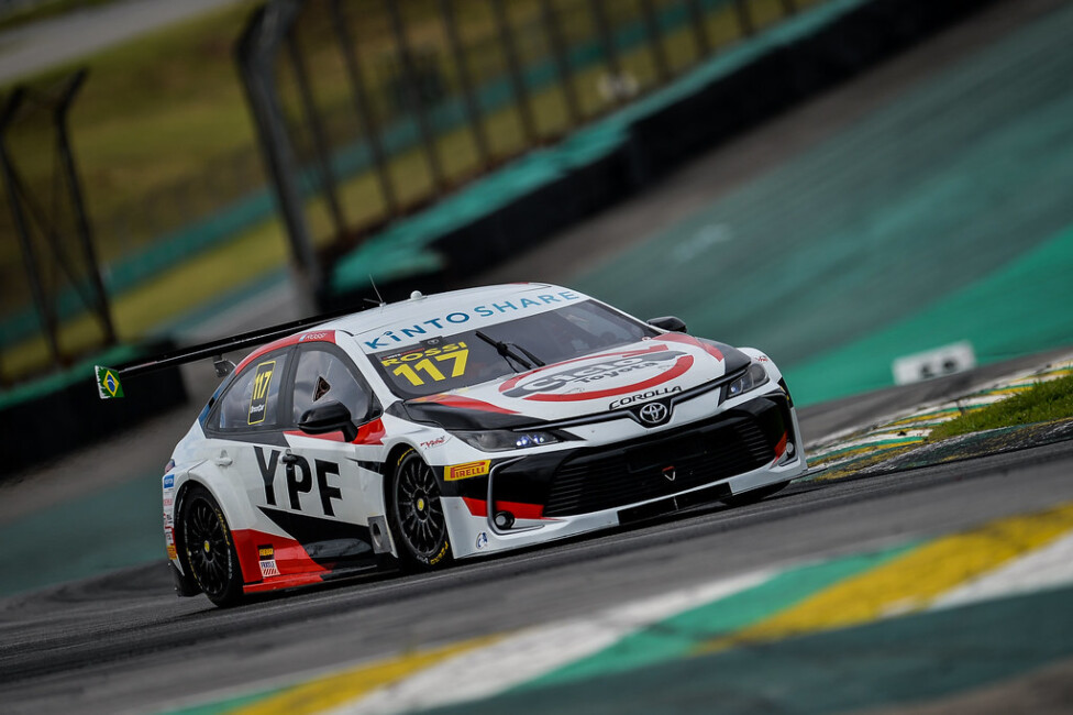 Casagrande ganó la primera carrera y Rossi fue 19° en Interlagos ...