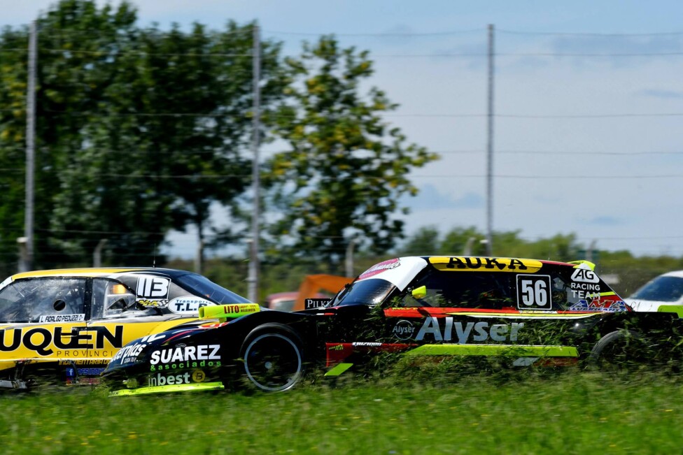 Otto, al límite con el Ford, el día de su debut en el TC Pista Mouras, en 2019. 