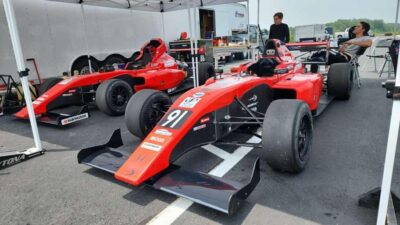 F4 USA Martínez Scuderia Buell