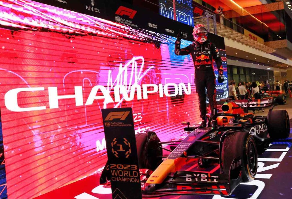 Max Verstappen Tricampeón