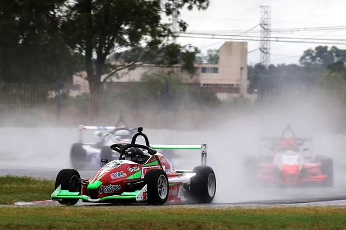 Oliva Satorra Competición F3 Metropolitana