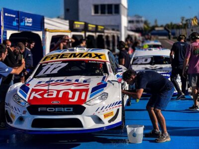 Top Race Rossi Mondeo
