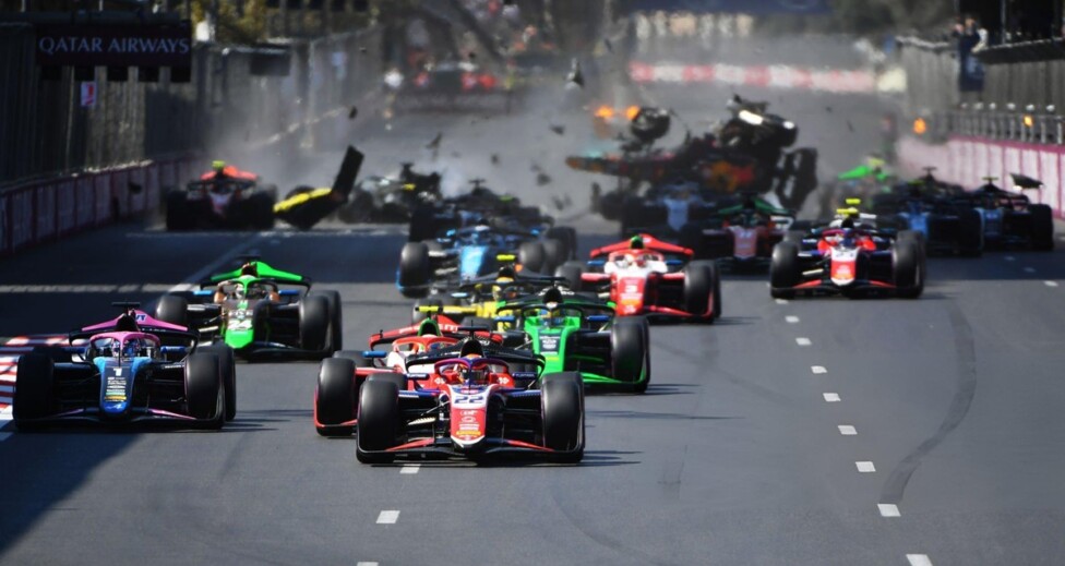 FIA Formula 2 Baku Feature Start