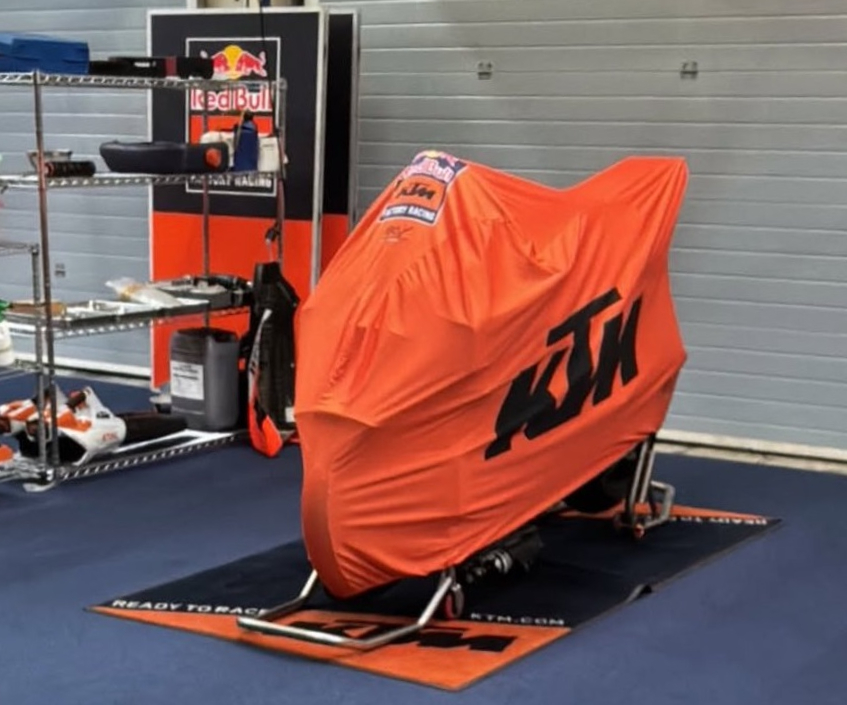 KTM Box